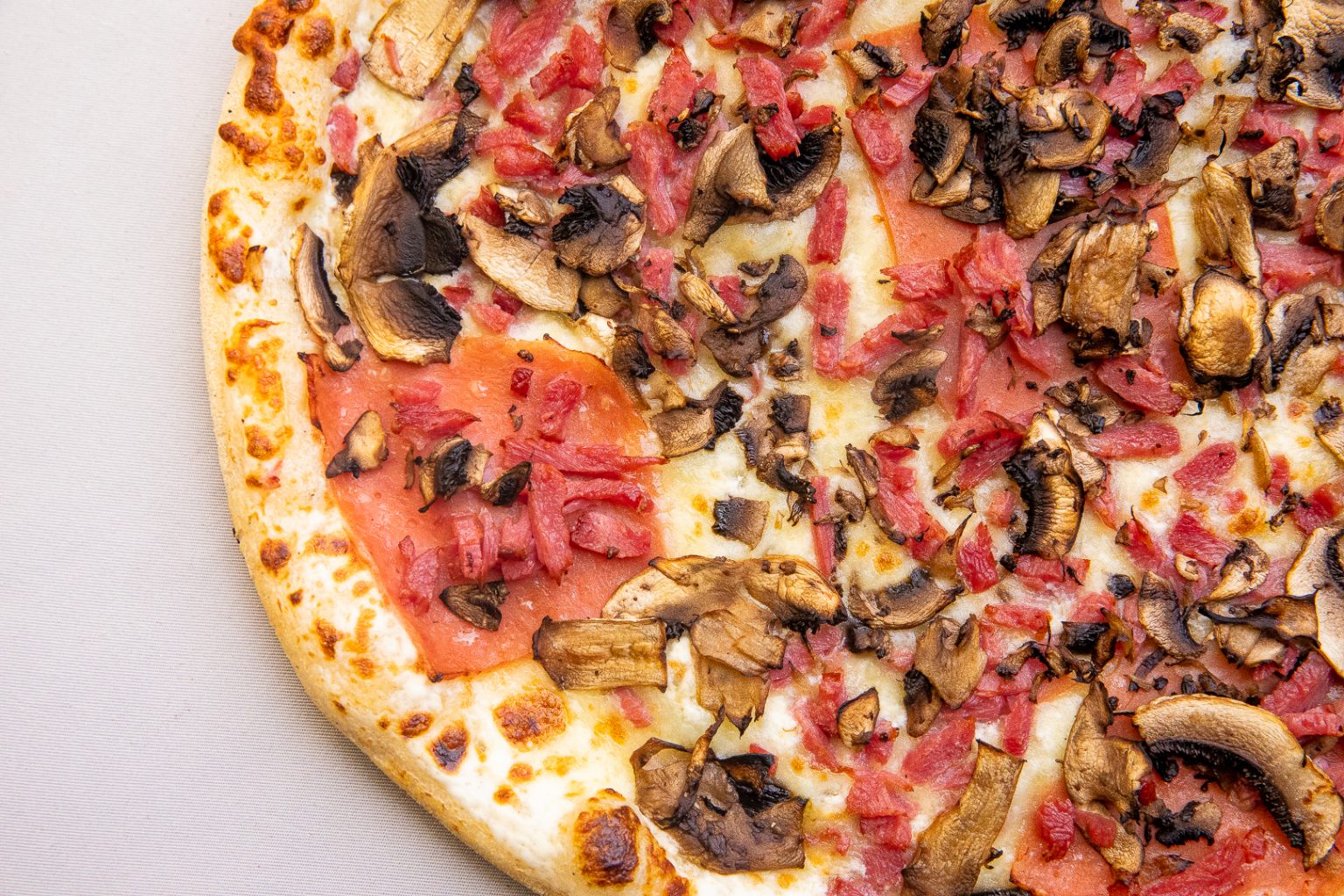 Pizza Roubaix Découvrez le menu de Gusto Pizz' à Roubaix